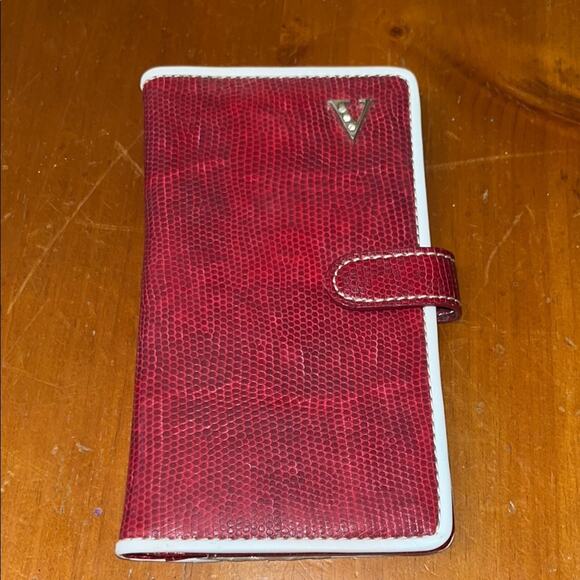 Liz Claiborne Red Textured Wallet with Snap Closure Initial V - Picture 1 of 4